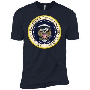 Fake Presidential Seal 45 Es Un Titere Golf & Money Funny Shirt image Fake Presidential Seal 45 Es Un Titere Golf & Money Funny Shirt