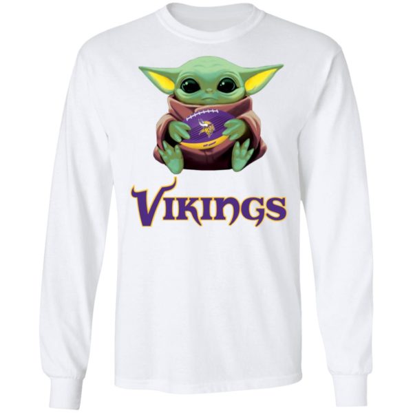 Minnesota Vikings Hug Baby Yoda Shirt