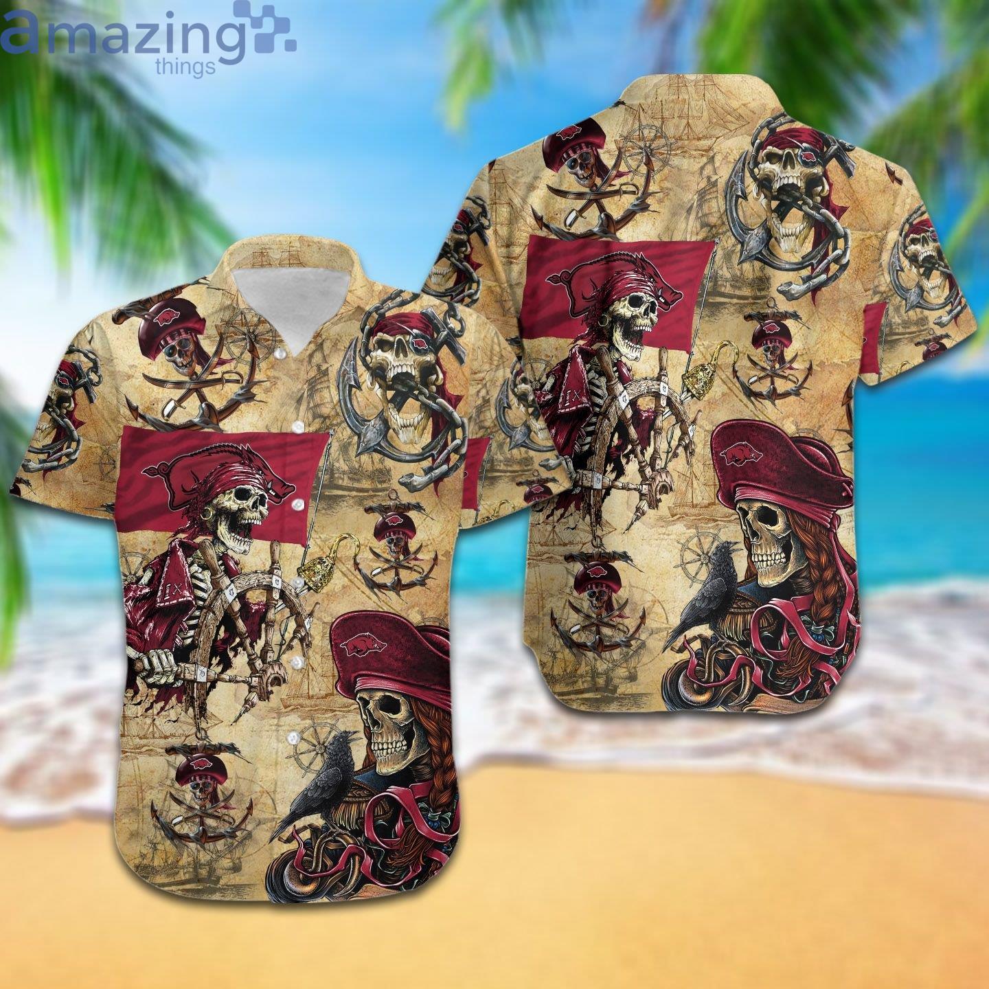 Arkansas Razorbacks Pirates Fans Pirates Skull Hawaiian Shirtproduct photo 1