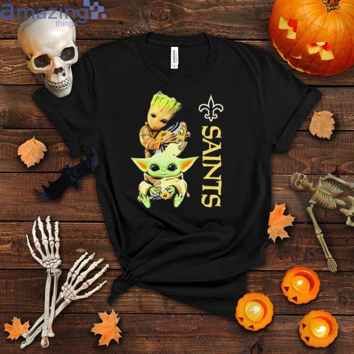 Get Baby Yoda Hug New Orleans Saints shirt For Free Shipping