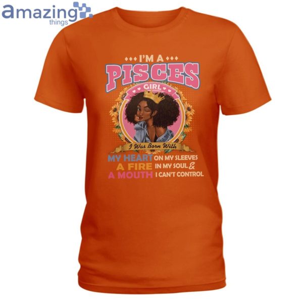 Black Queen Im A Pisces Girl Ladies T-Shirt Product Photo 3