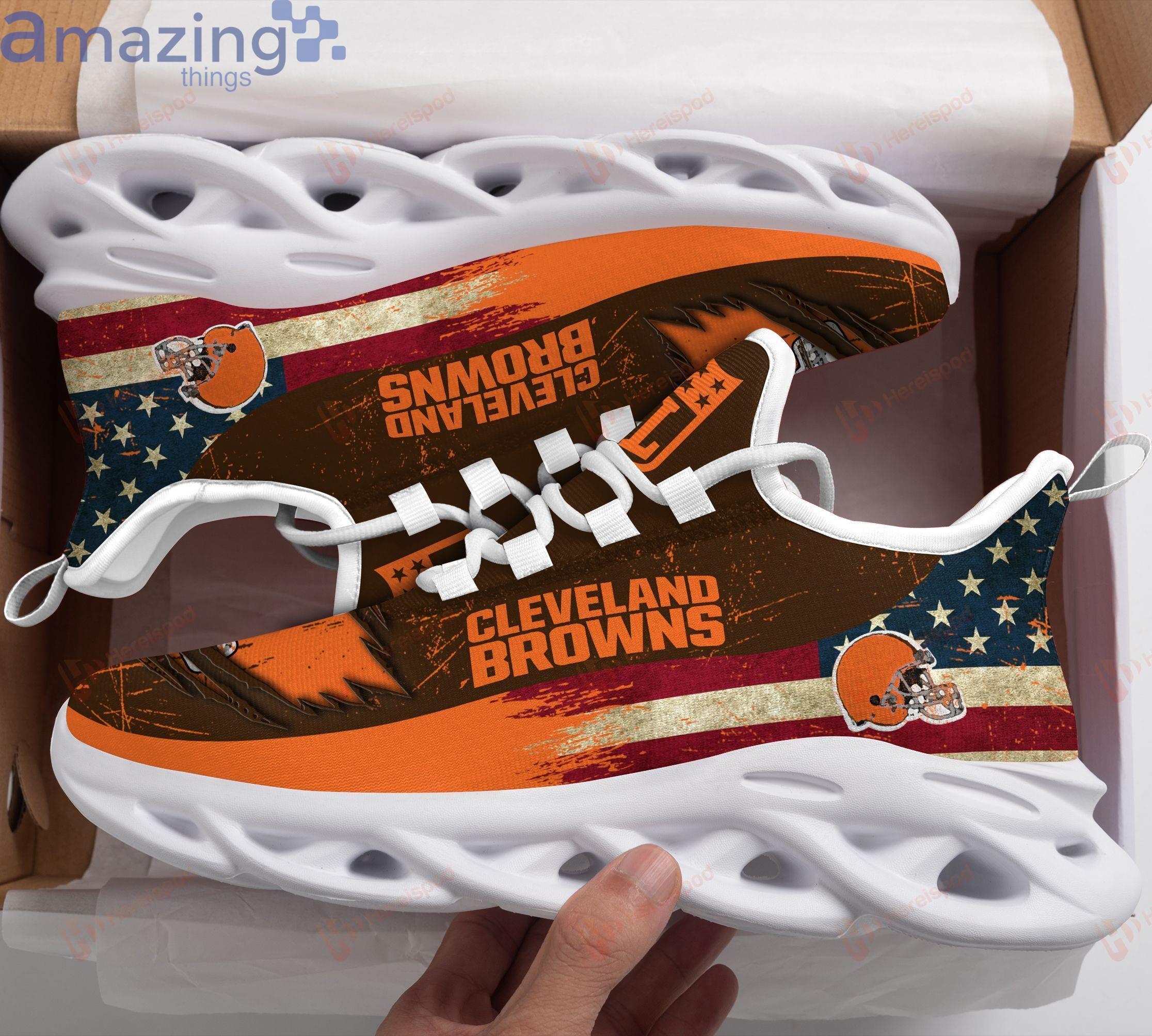 Cleveland Browns Max Soul Sneaker For Fans Product Photo 2