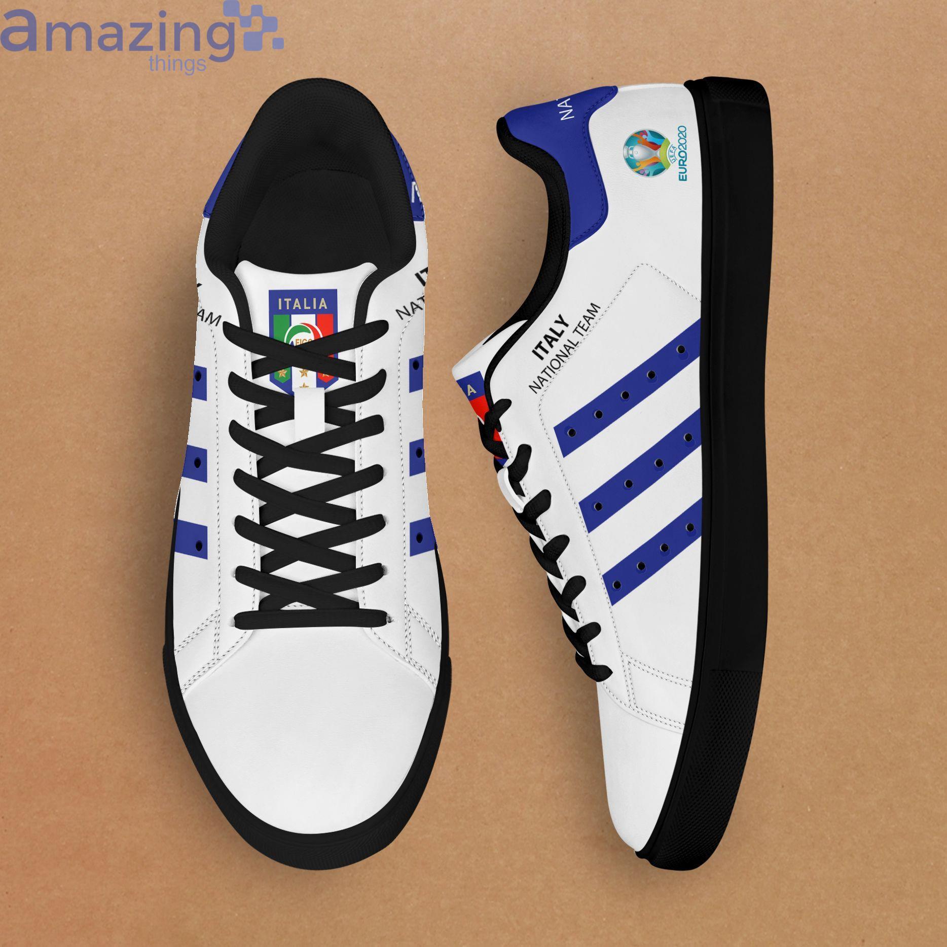 Example silhouette Treason Italy Euro Champions Blue Striped Stan Smith Low Top Skate Shoes