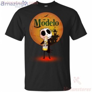 Jack Skellington Hold Modelo Especial Beer Halloween T-Shirt Product Photo 1