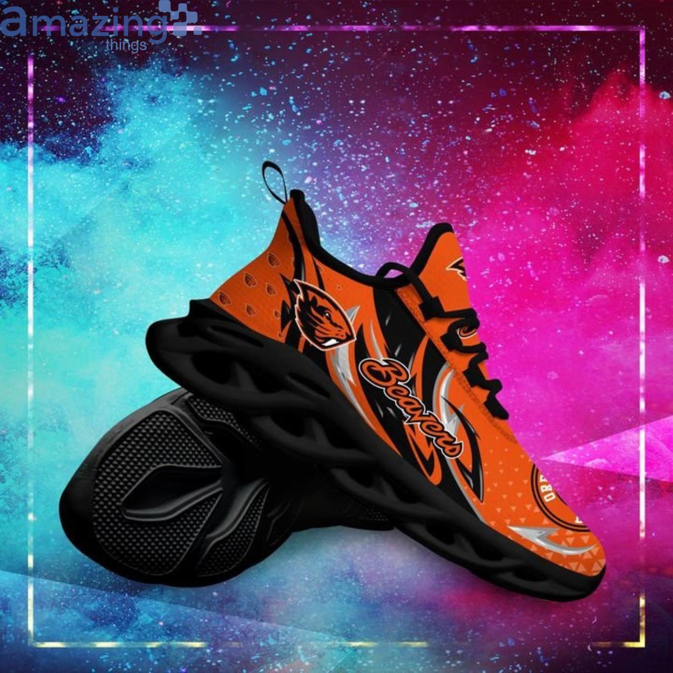 Oregon State Beavers Clunky Max Soul Sneaker image Oregon State Beavers Clunky Max Soul Sneaker Product Photo 4