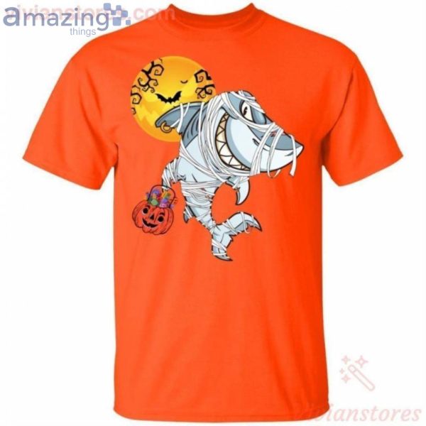 Shark In Mummy Halloween Funny T-Shirt Product Photo 2