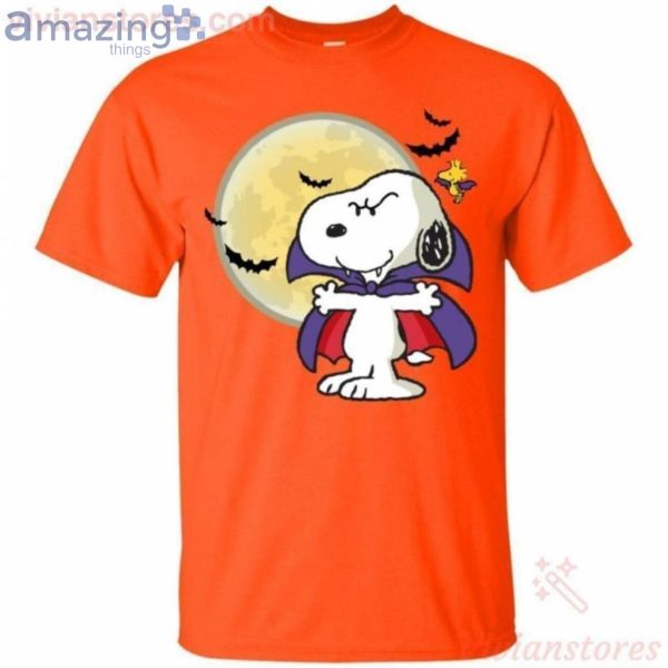 Snoopy Dracula Halloween Funny T-Shirt Product Photo 1