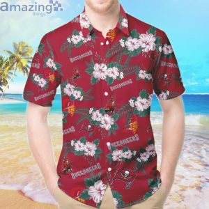 Tampa Bay Buccaneers Fans Hawaiian Shirt For Men Womenproduct photo 2