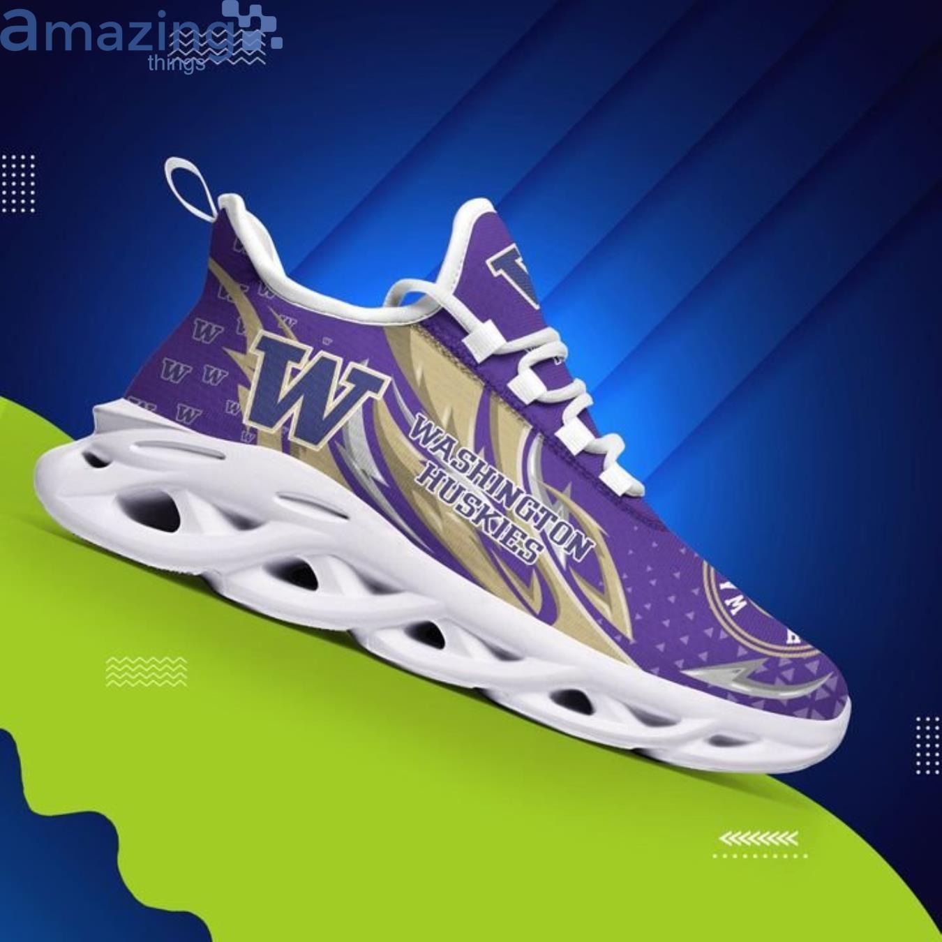 Washington Huskies Clunky Max Soul Sneaker image Washington Huskies Clunky Max Soul Sneaker Product Photo 4