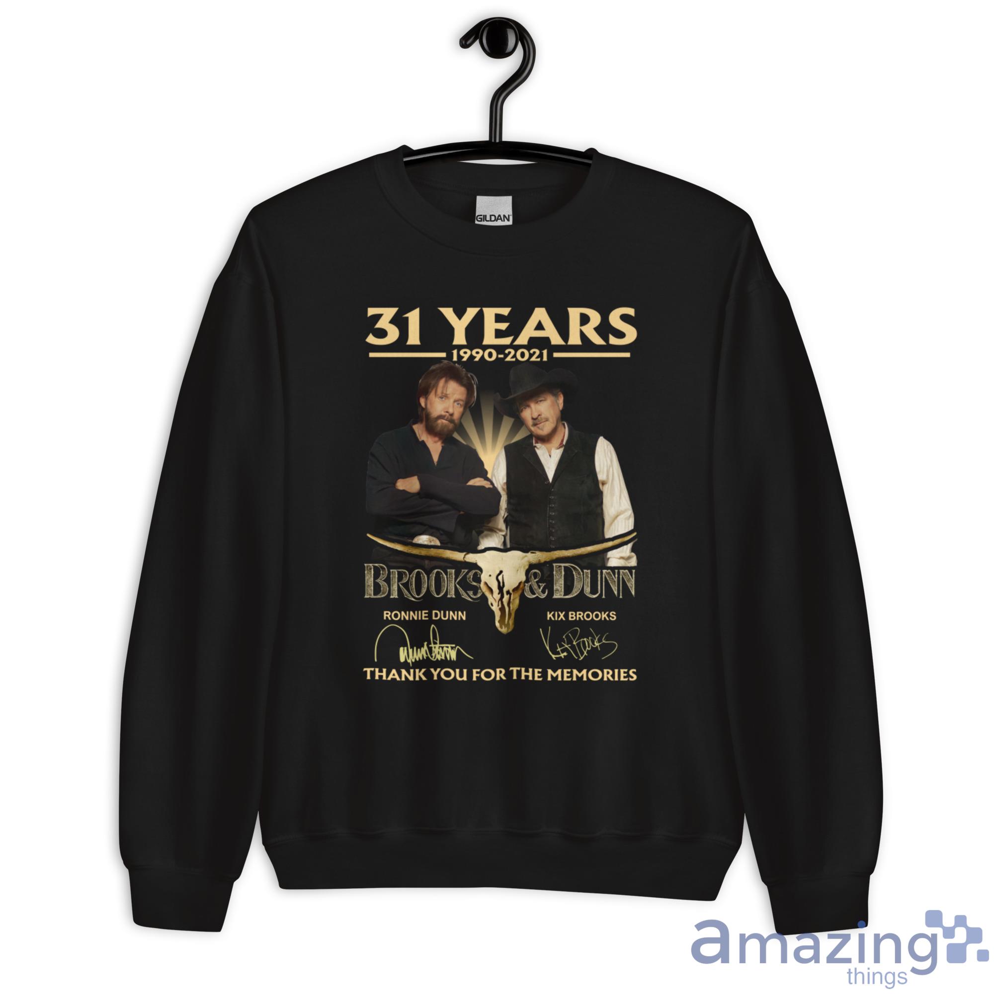 31 Years 1990 2021 Brooks & Dun Thank You For The Memories Shirt image 31 Years 1990-2021 Brooks & Dun Thank You For The Memories Shirt - Unisex Heavy Blend Crewneck Sweatshirt