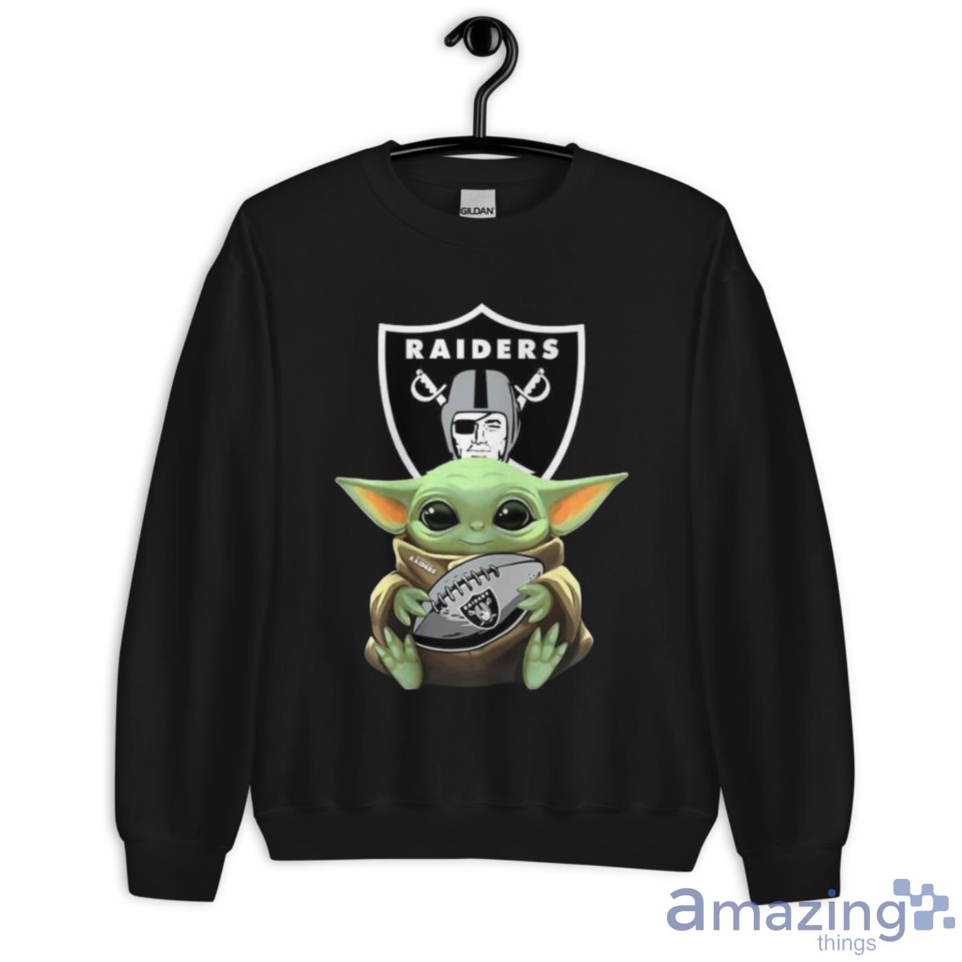 Baby Yoda Hug Oakland Raiders Shirt