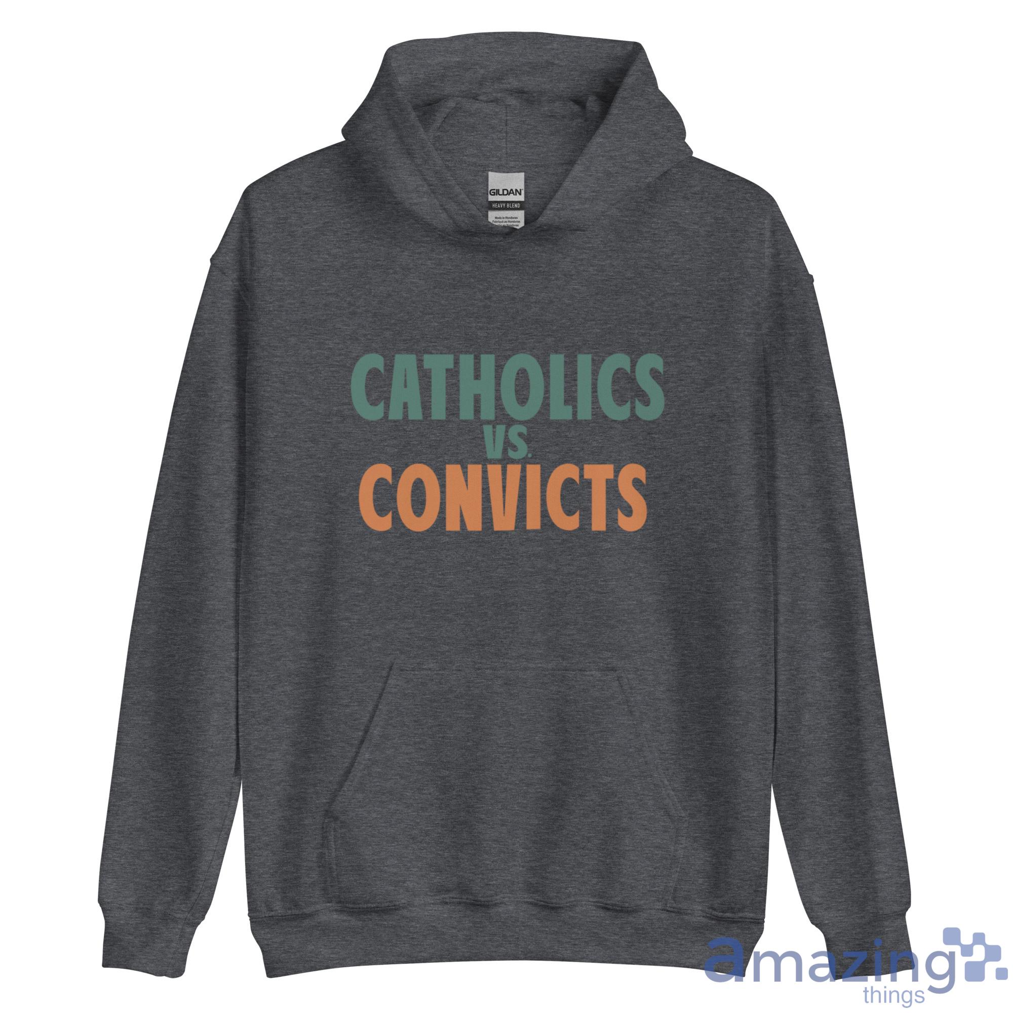Catholics VS Convicts Shirt image Catholics VS Convicts Shirt - Unisex Heavy Blend Hooded Sweatshirt