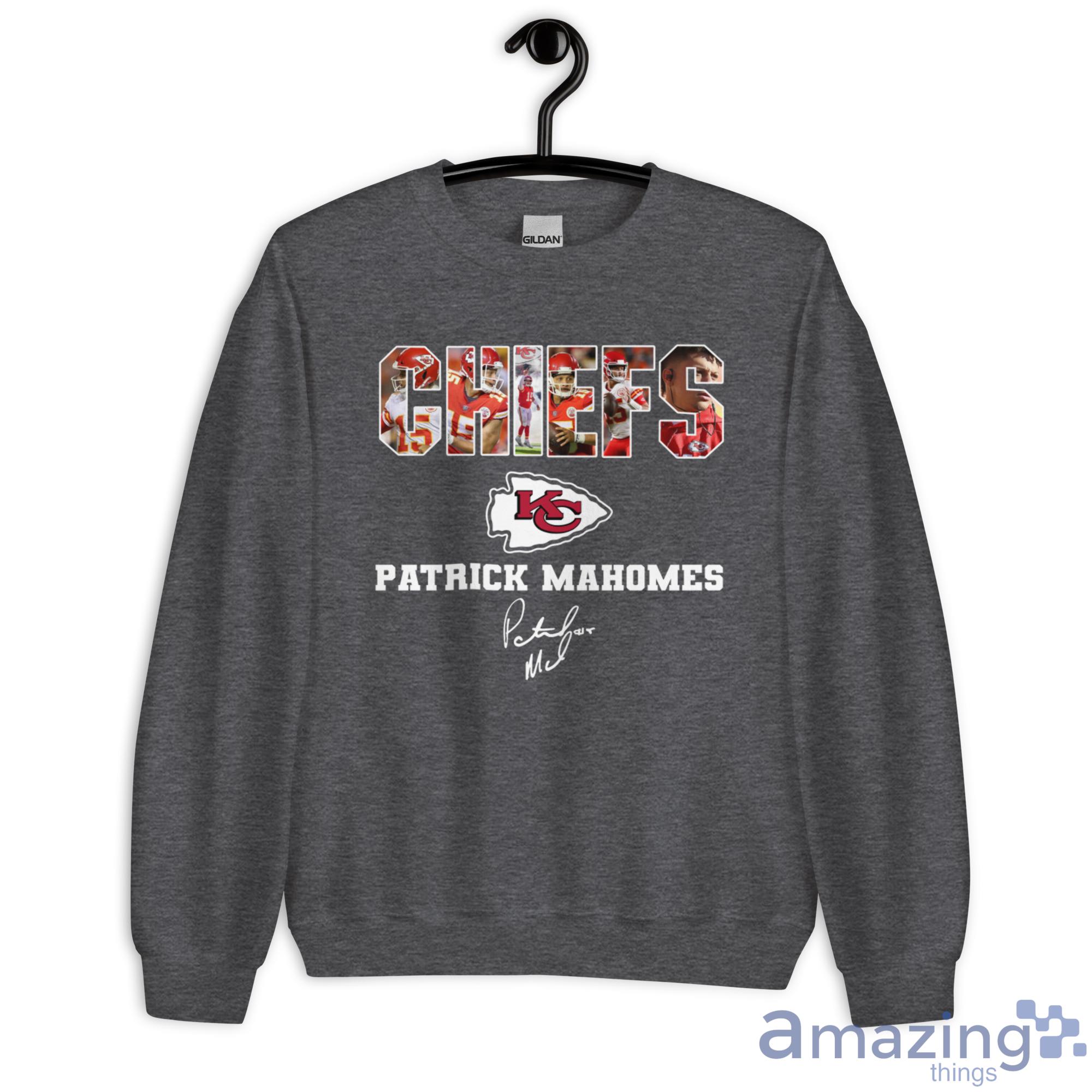 Chiefs KC Patrick Mahomes Shirt image Chiefs KC Patrick Mahomes Shirt - Unisex Heavy Blend Crewneck Sweatshirt-2