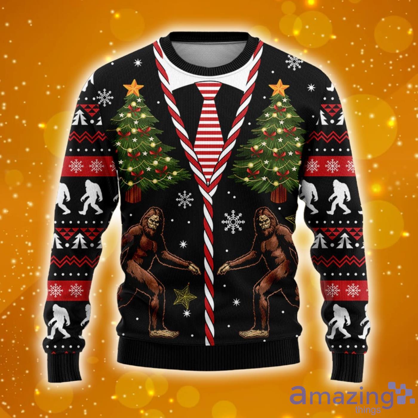Christmas Vintage Bigfoot Christmas Sweater Hoodie 3D T Shirt Sweater Product Photo 1