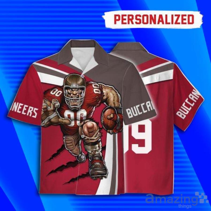 Custom Name Tampa Bay Buccaneers Football Short Sleeve Hawaiian Shirt Product Photo 1