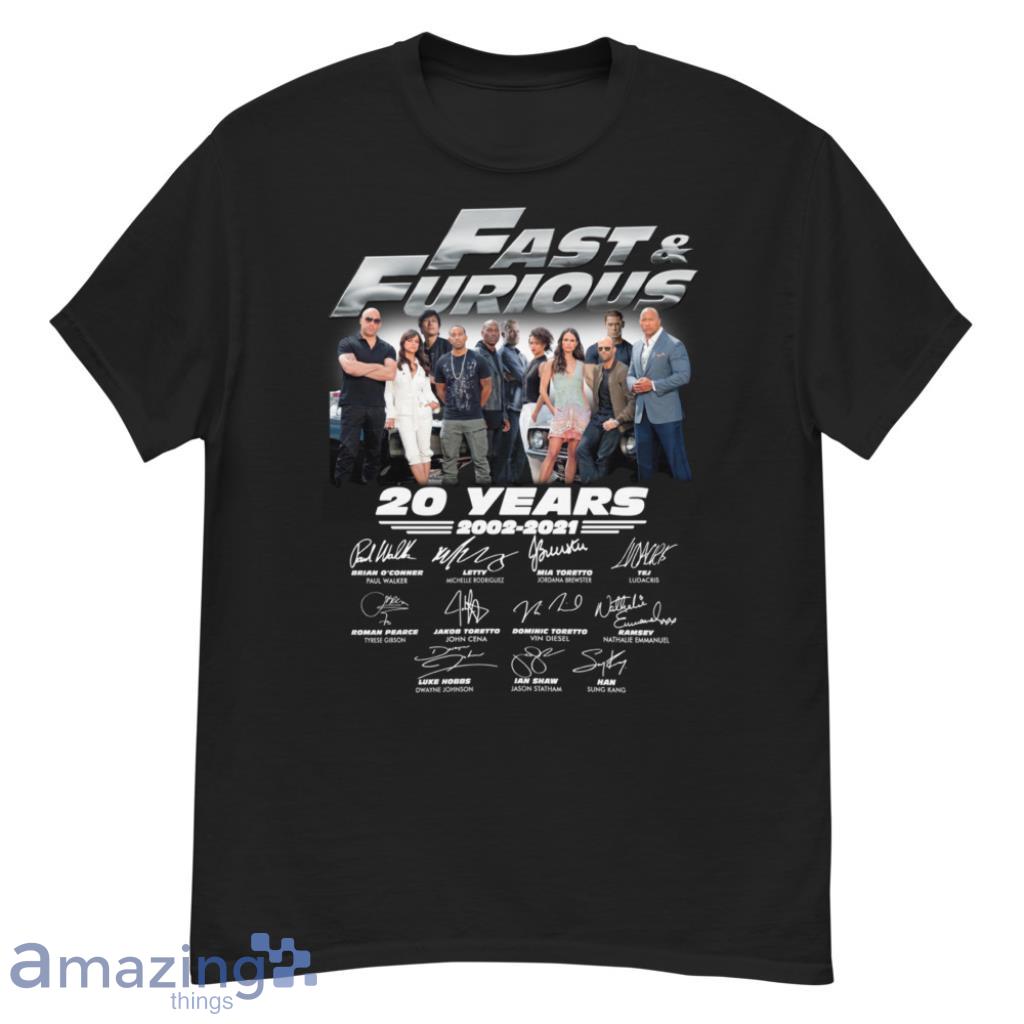 Fast & Furious 20 Years 2002 2021 Character Signature Custom Year Shirt image Fast & Furious 20 Years 2002-2021 Character Signature Custom Year Shirt - G500 Men’s Classic T-Shirt