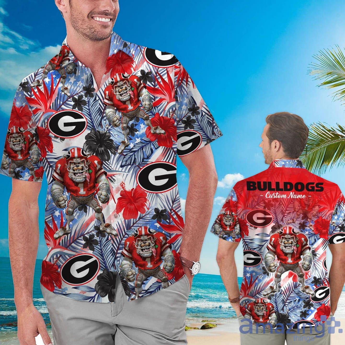 Atlanta Falcons Custom Name NFL Hawaiian Shirt And Shorts Gift For Men And  Women Fans - Banantees