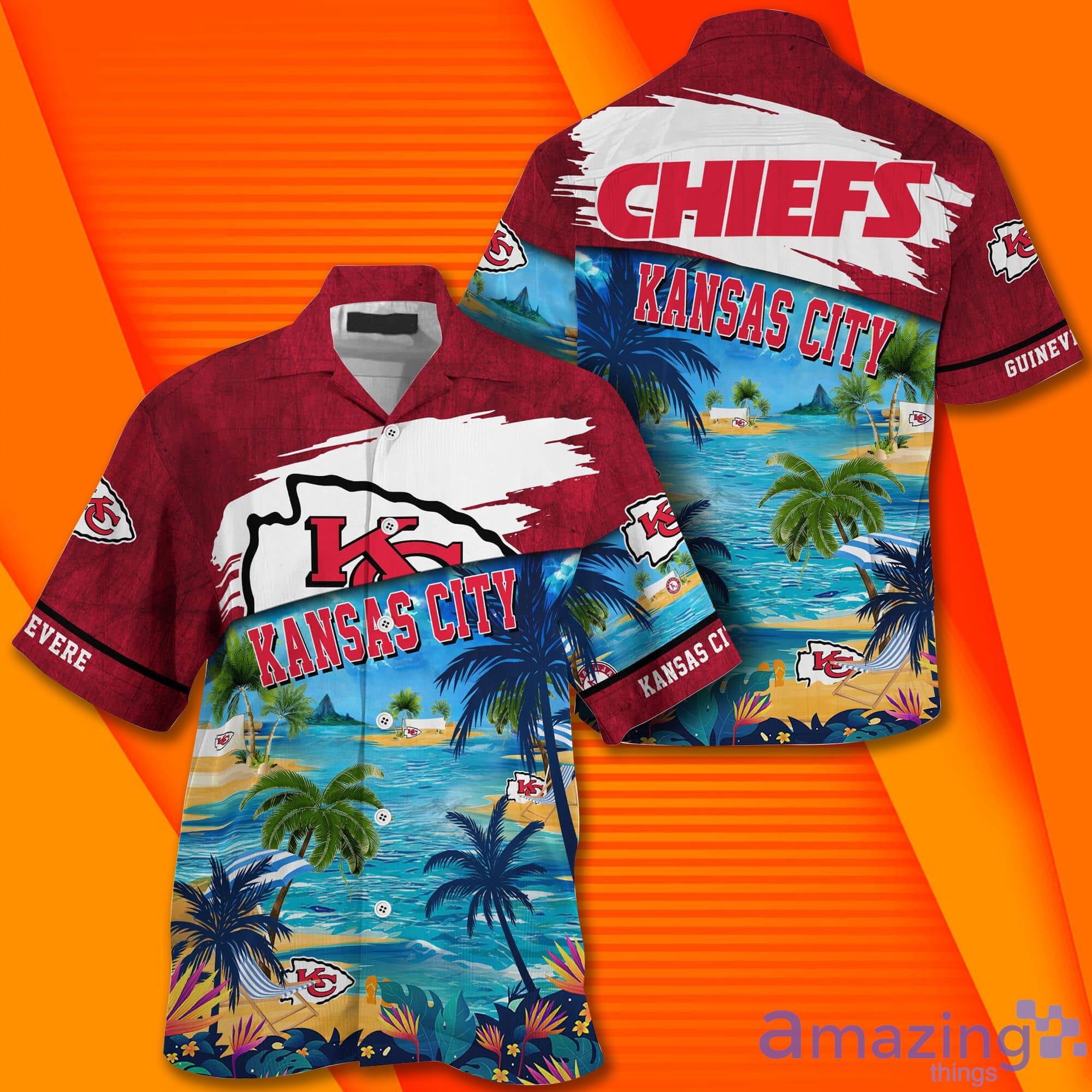 Kansas City Chiefs NFL Trending Personalized Short Sleeves Hawaiian Shirt Product Photo 1