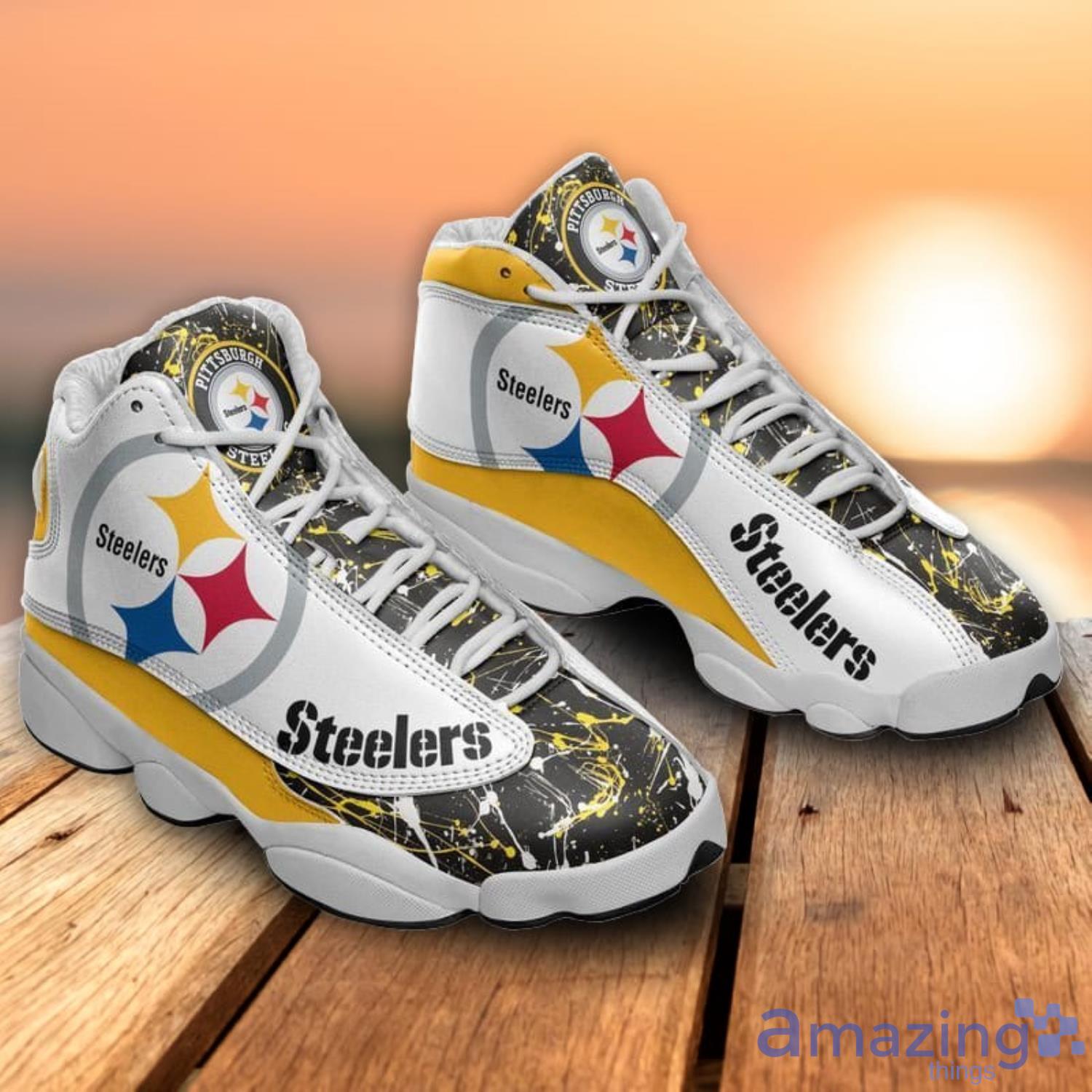 These new Pittsburgh Steelers Nike shoes are awesome