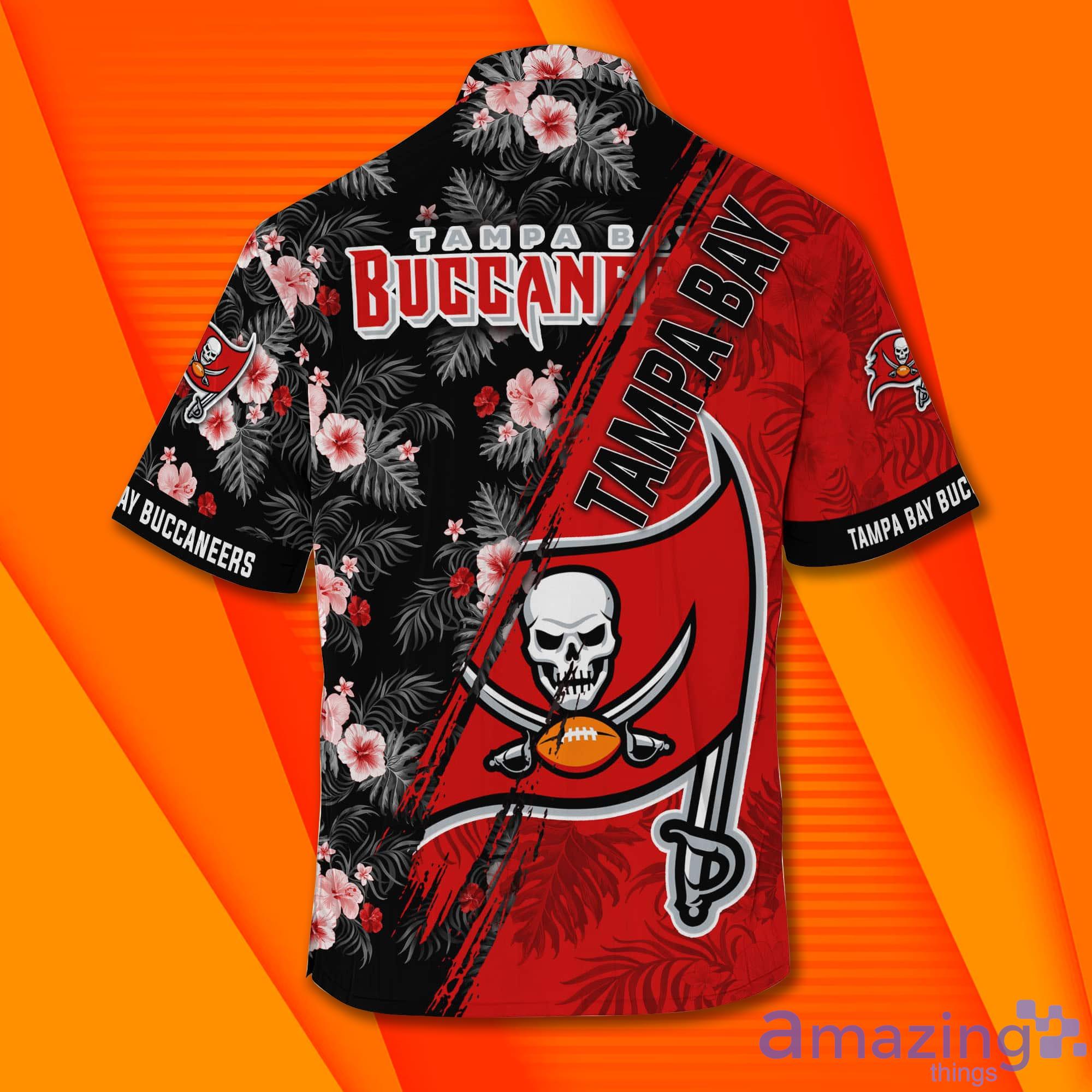Tampa Bay Buccaneers NFL All Over Print Short Sleeves Hawaiian Shirt Product Photo 1