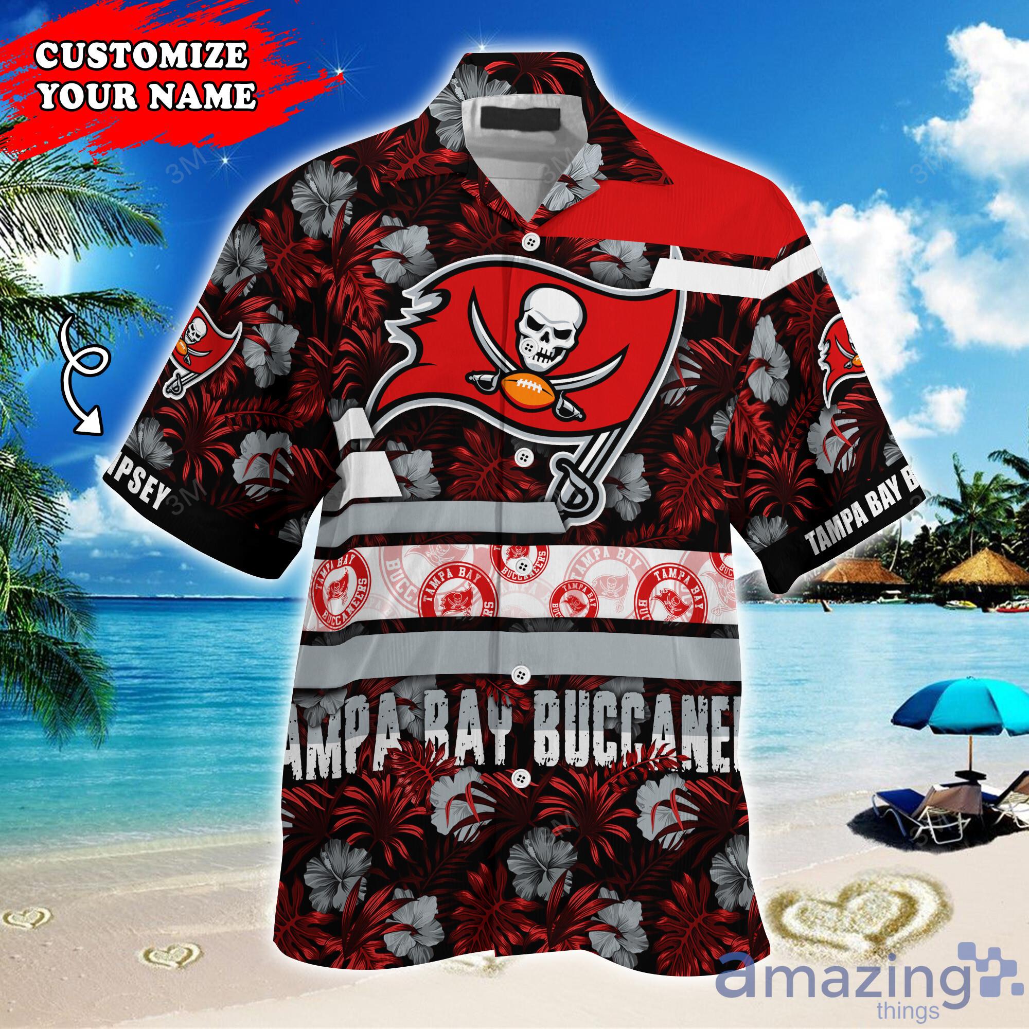 Tampa Bay Buccaneers NFL Personalized Tropical Habicus Pattern Short Sleeves Hawaiian Shirt image Tampa Bay Buccaneers NFL Personalized Tropical Habicus Pattern Short Sleeves Hawaiian Shirt Product Photo 3
