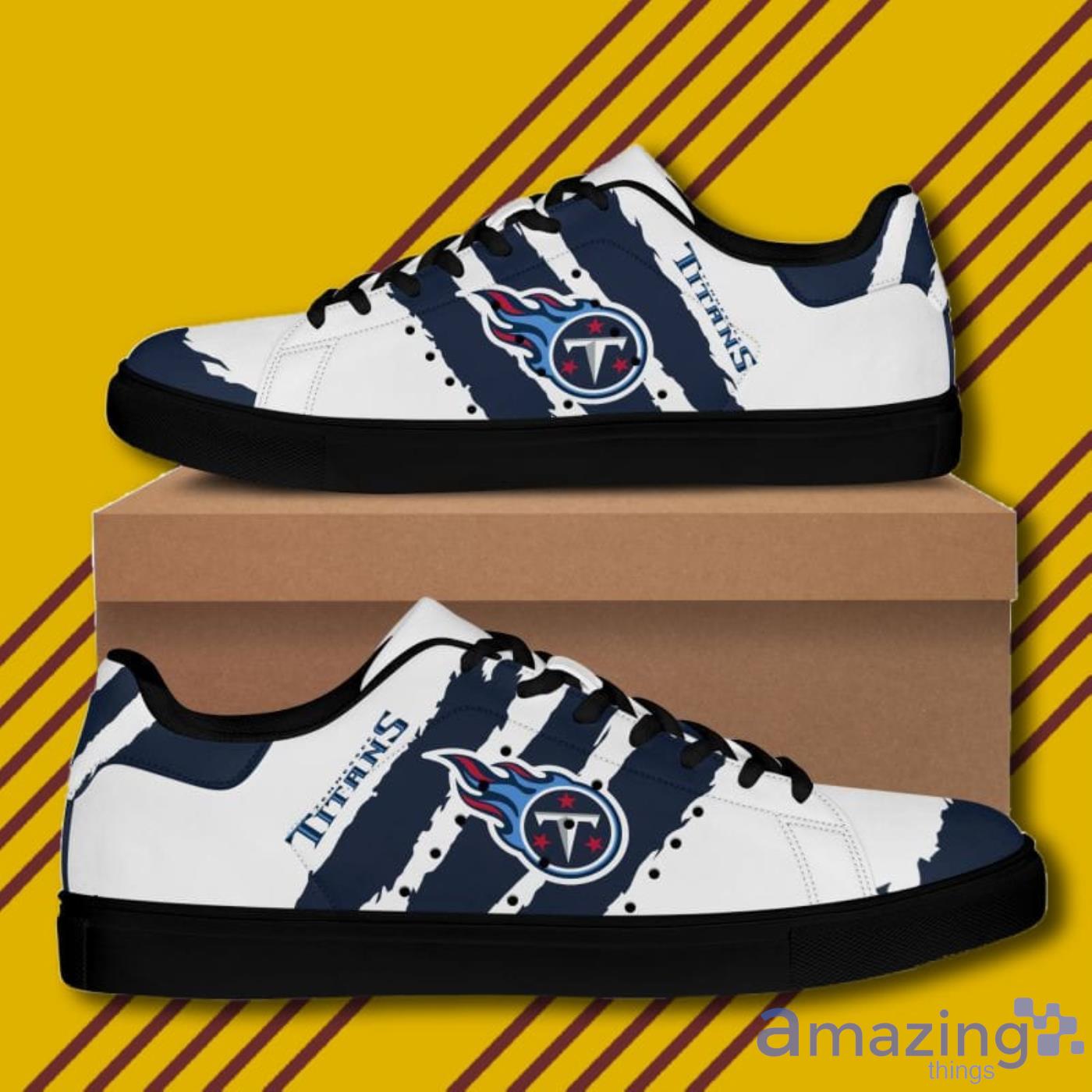 Tennessee Titans NFL Black And White Skate Shoes image Tennessee Titans NFL Black And White Skate Shoes Product Photo 5