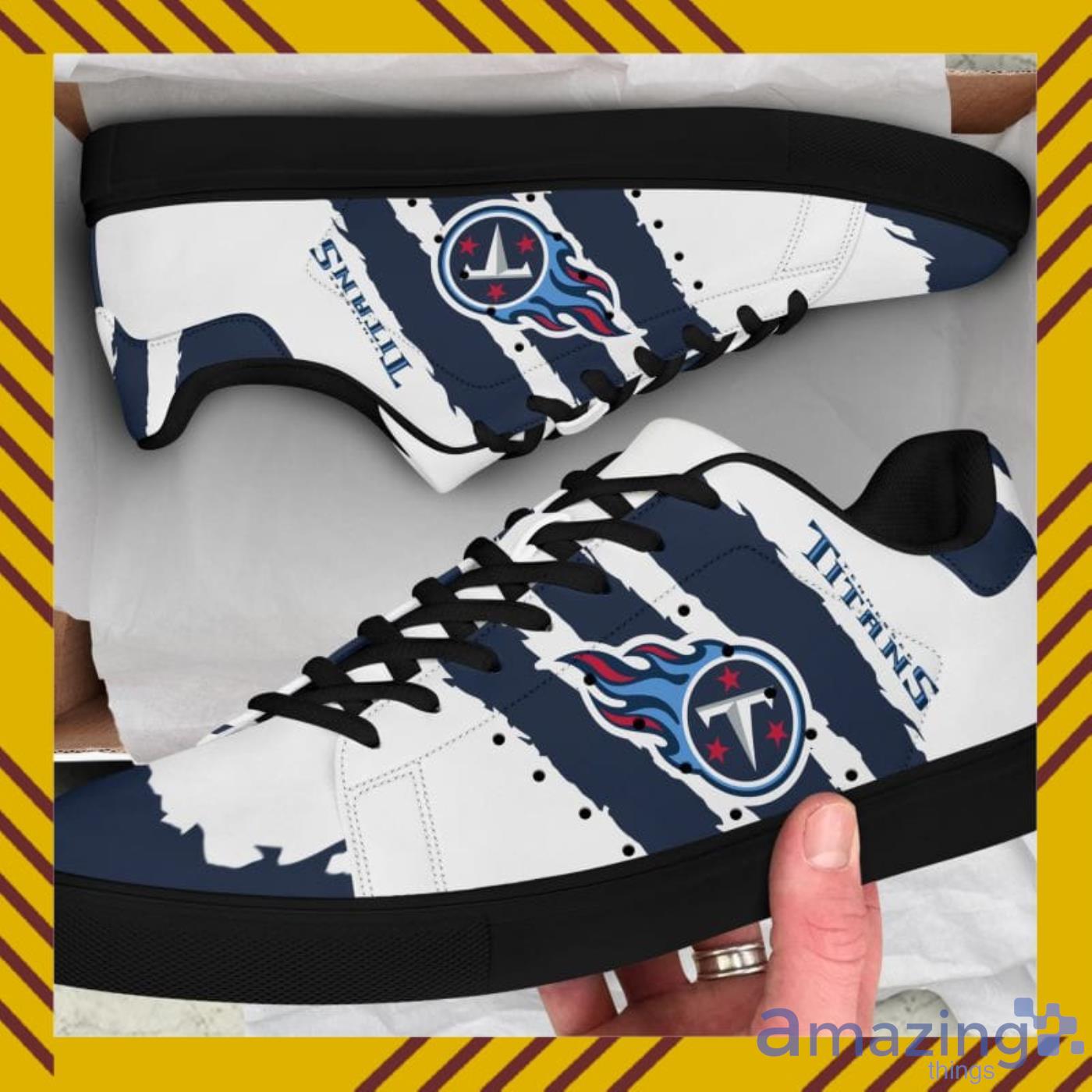 Tennessee Titans NFL Black And White Skate Shoes image Tennessee Titans NFL Black And White Skate Shoes Product Photo 8