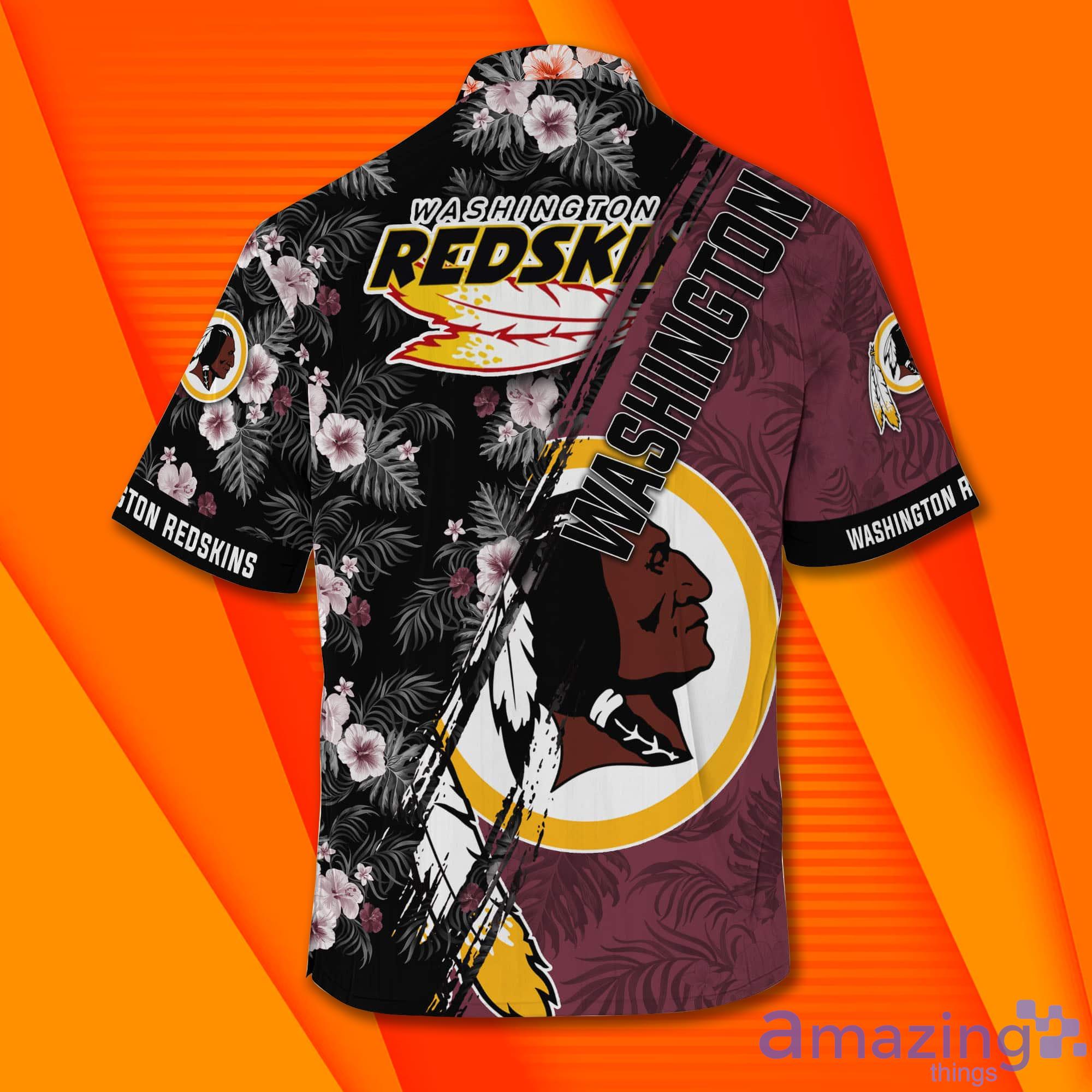 Washington Redskins NFL And Mickey Mouse Short Sleeves Hawaiian Shirt Product Photo 1