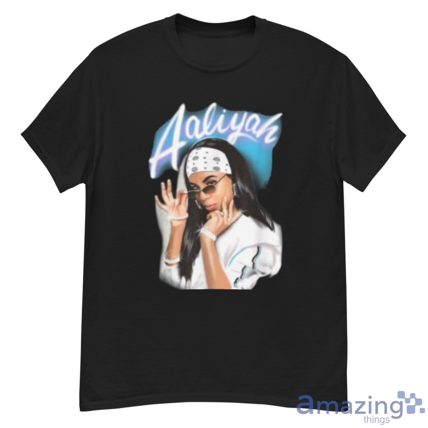 Aaliyah Airbrush Bandana Photo Shirt - G500 Men’s Classic T-Shirt Aaliyah Airbrush Bandana Photo Shirt - G500 Men’s Classic T-Shirt