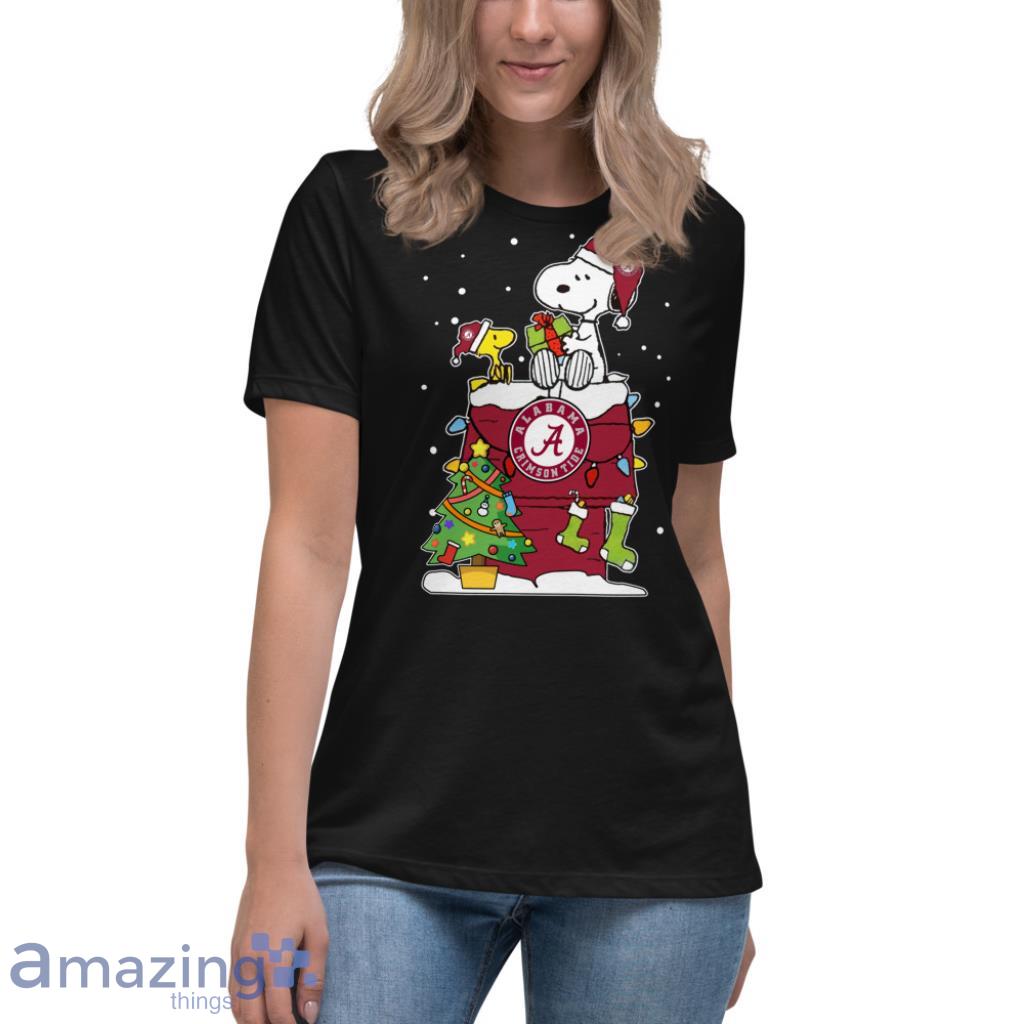 Nfl Tennessee Titans Snoopy And Woodstock Merry Christmas Shirt