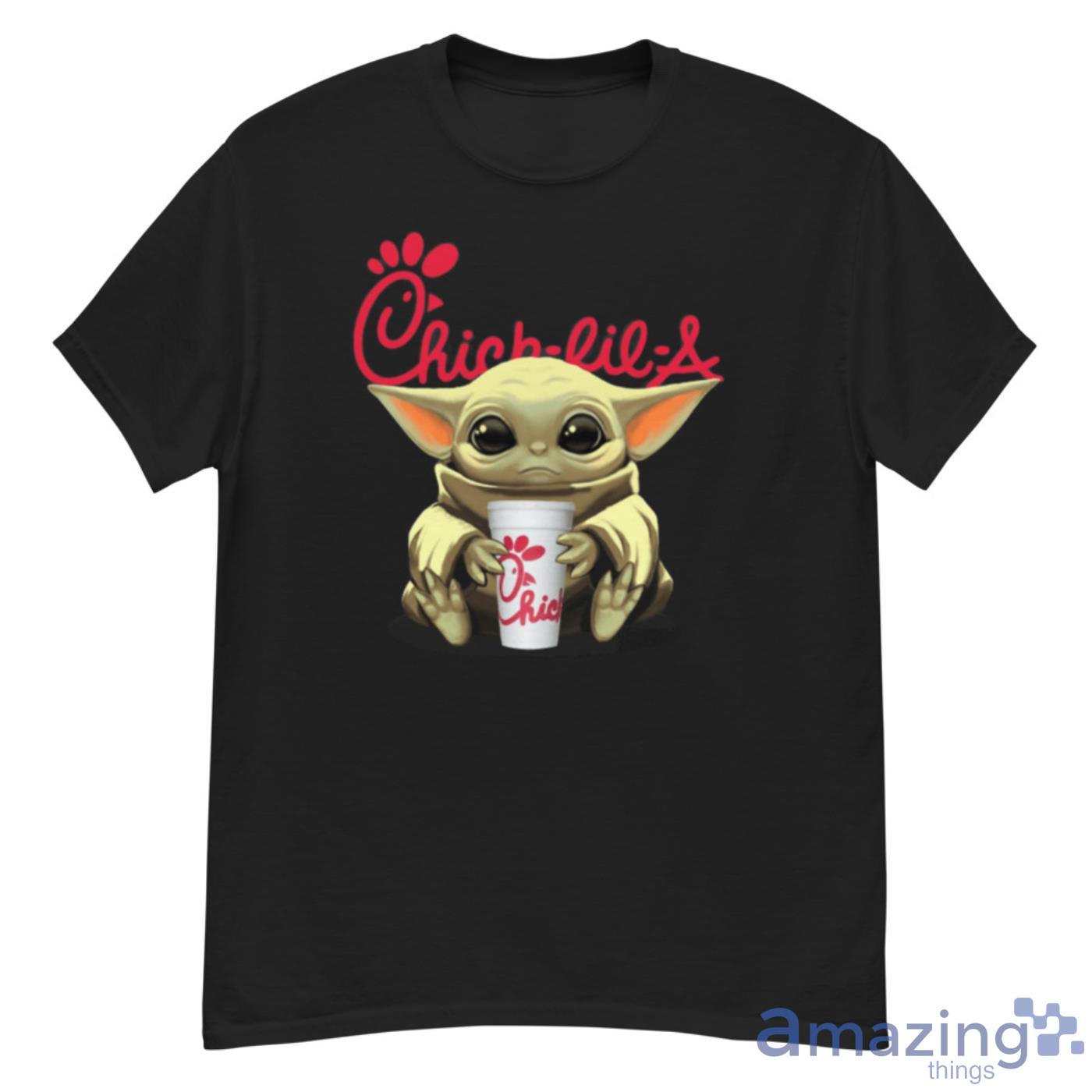 Baby Yoda Hugs Chick-Fil-A Cup Star Wars Shirts - G500 Men’s Classic T-Shirt