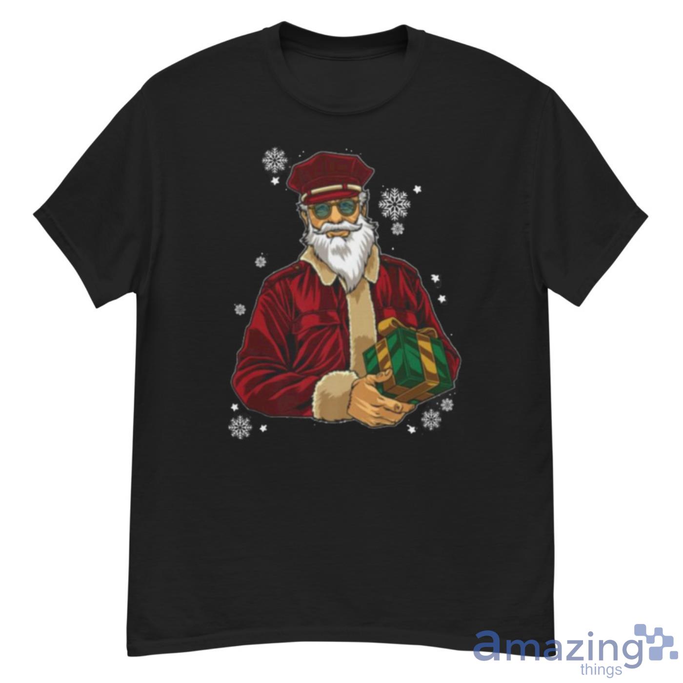 Cool Santa Police Officer Giving Gift On Ugly Christmas Shirt - G500 Men’s Classic T-Shirt