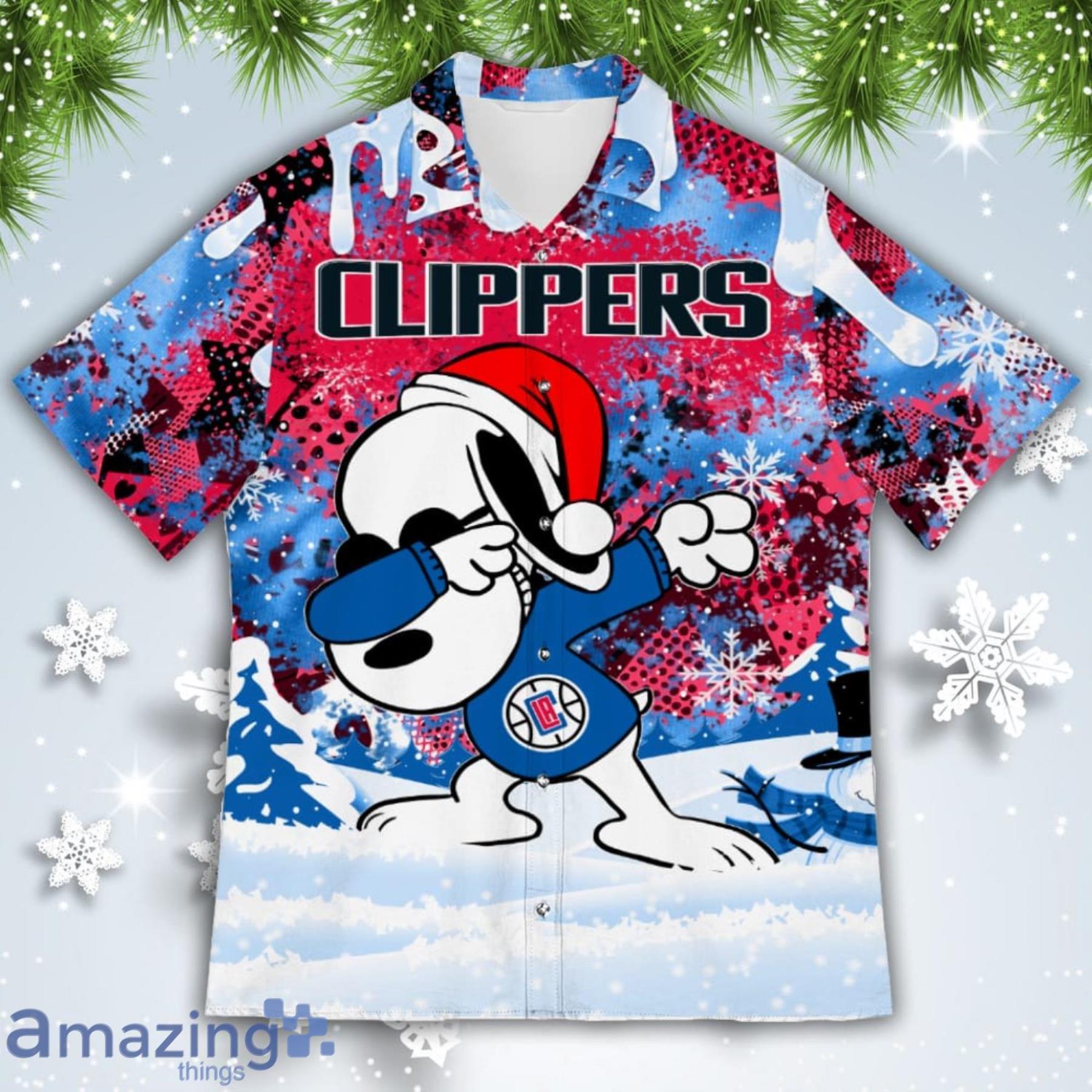 Los Angeles Clippers Snoopy Dabbing The Peanuts American Christmas Dripping Hawaiian Shirt image Los Angeles Clippers Snoopy Dabbing The Peanuts American Christmas Dripping Hawaiian Shirt Product Photo 2