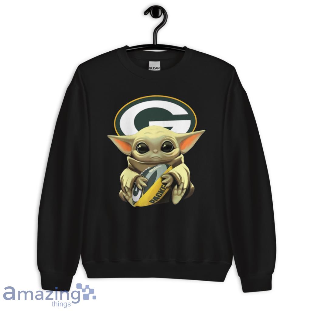 Baby Yoda hug Green Bay Packers t-shirt