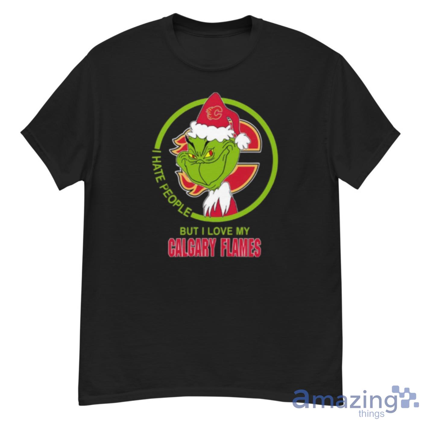 Calgary Flames NHL Christmas Grinch I Hate People But I Love My Favorite Hockey Team Shirt - G500 Men’s Classic T-Shirt