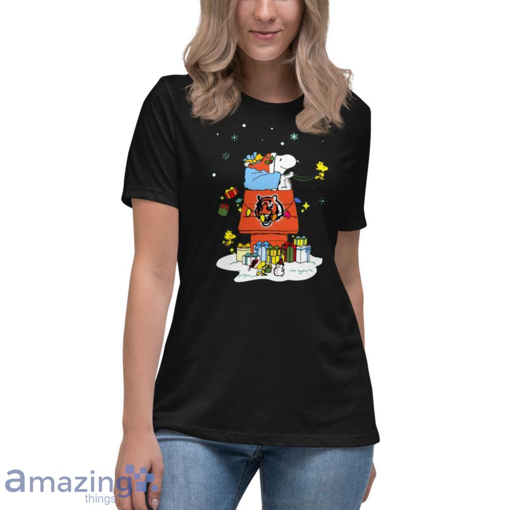 Cincinnati Bengals Santa Snoopy Wish You A Merry Christmas Shirt