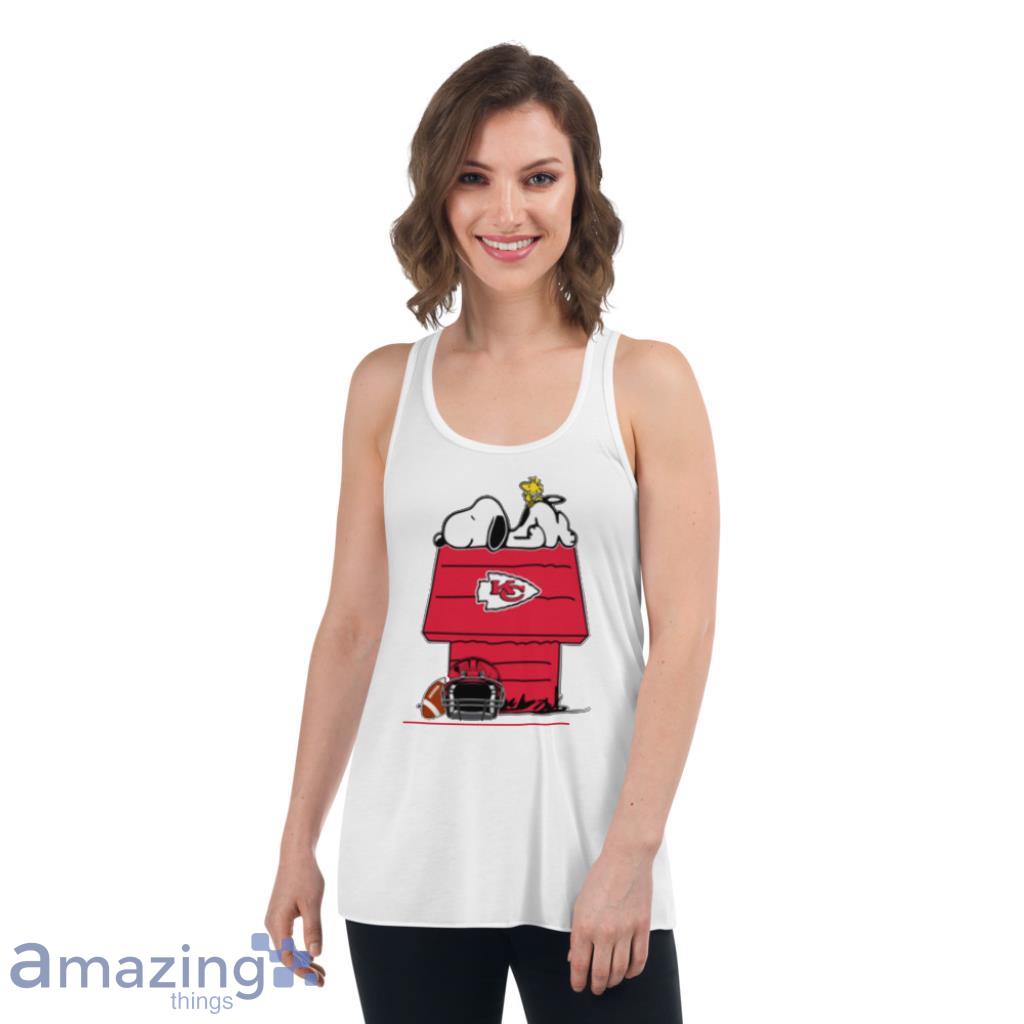 Kansas City Chiefs Snoopy Peanuts Christmas Xmas T-Shirt - Teeducks