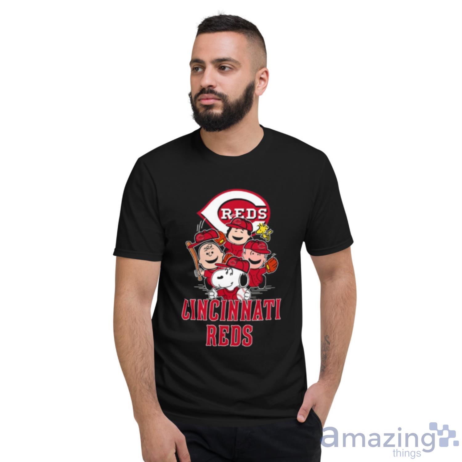 Charlie Brown And Snoopy Playing Baseball Cincinnati Reds Mlb 2023 T-shirt,Sweater,  Hoodie, And Long Sleeved, Ladies, Tank Top