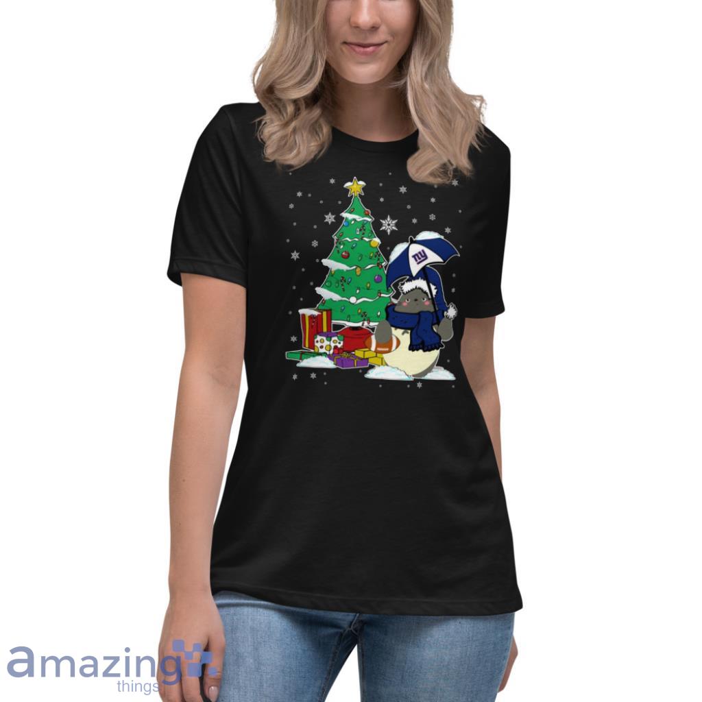 New York Giants NFL Football Cute Tonari No Totoro Christmas Sports T Shirt image New York Giants NFL Football Cute Tonari No Totoro Christmas Sports T-Shirt - Womens Relaxed Short Sleeve Jersey Tee