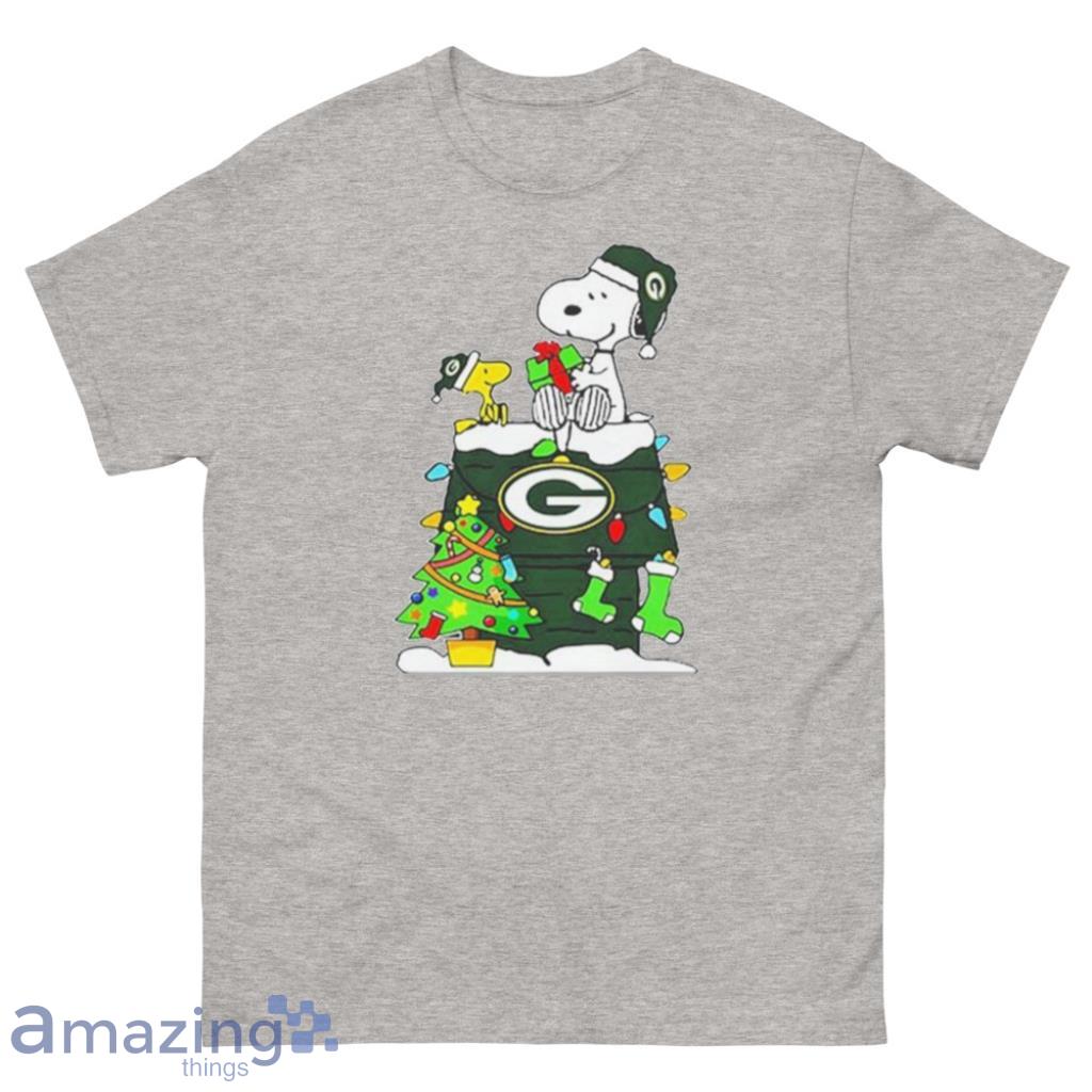Snoopy Green Bay Paker NFL Player Christmas Shirt - 500 Men’s Classic Tee Gildan