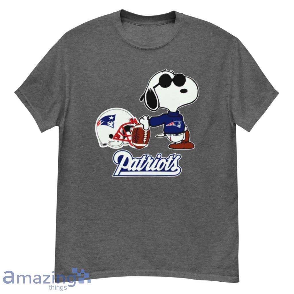 The Peanuts Christmas With Football Arizona Cardinals Christmas Shirt - G500 Men’s Classic T-Shirt-1