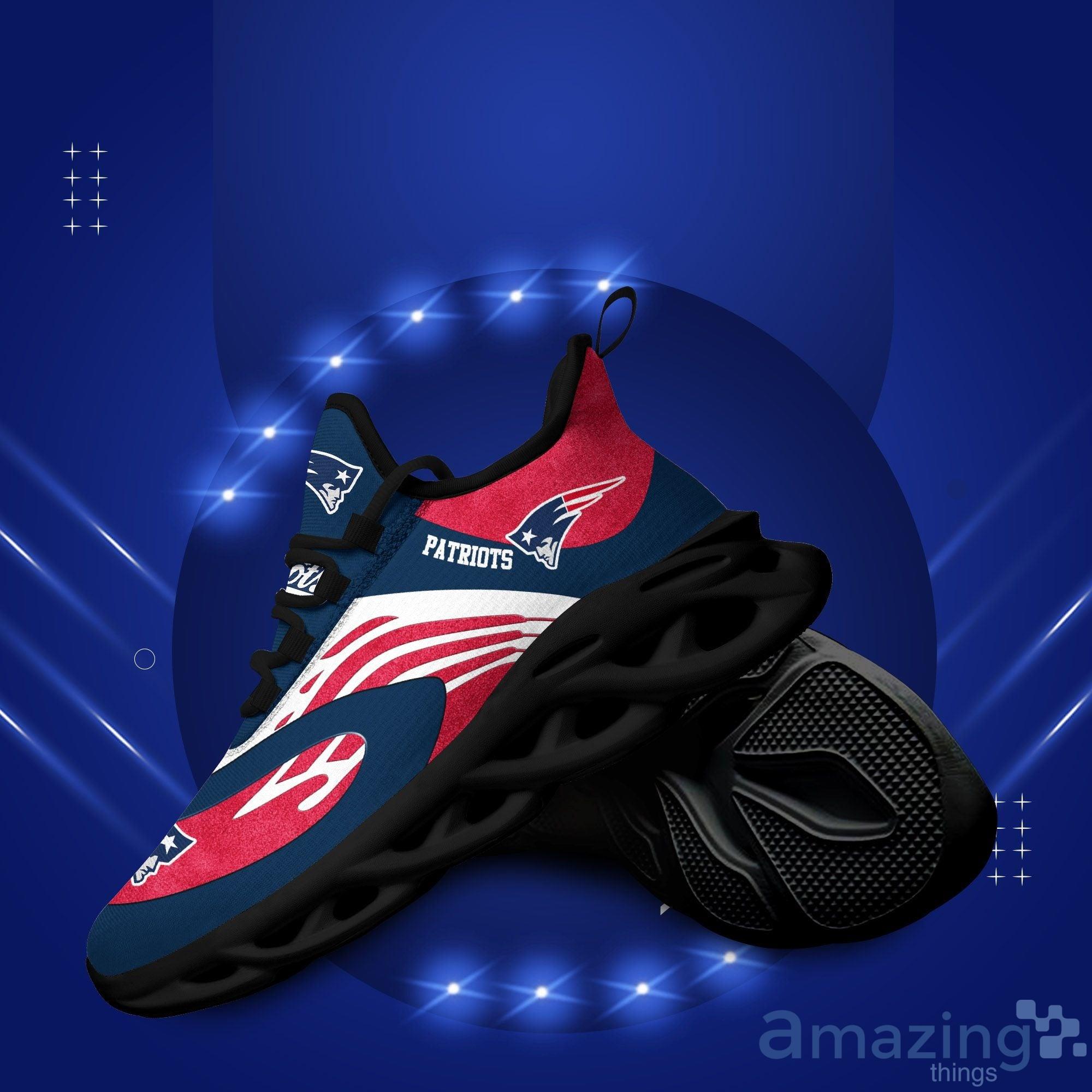 New England Patriots Max Soul Sneakers Running Shoes Product Photo 1
