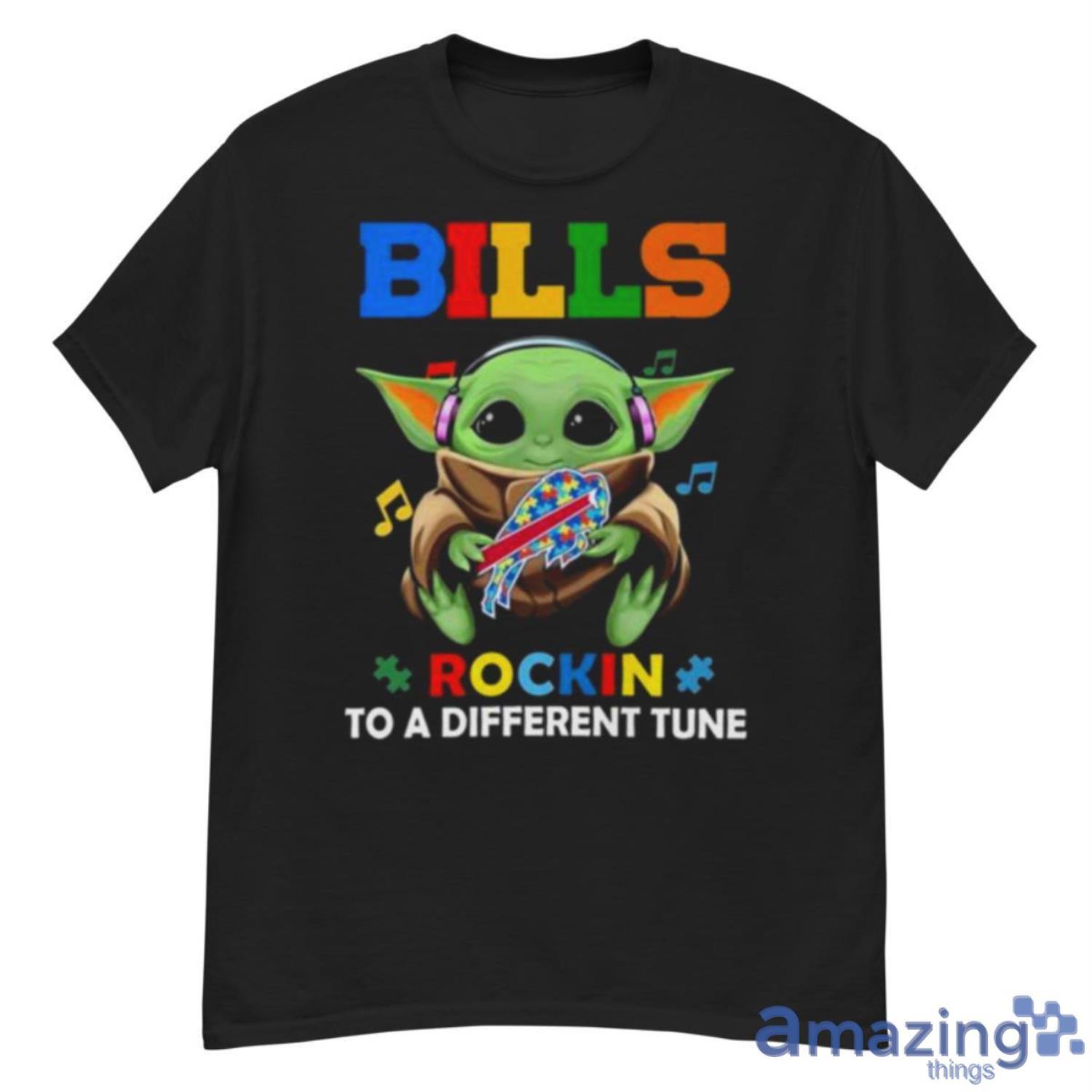 Baby Yoda Hug Buffalo Bills Autism Rockin To A Different Tune Shirt - G500 Men’s Classic T-Shirt
