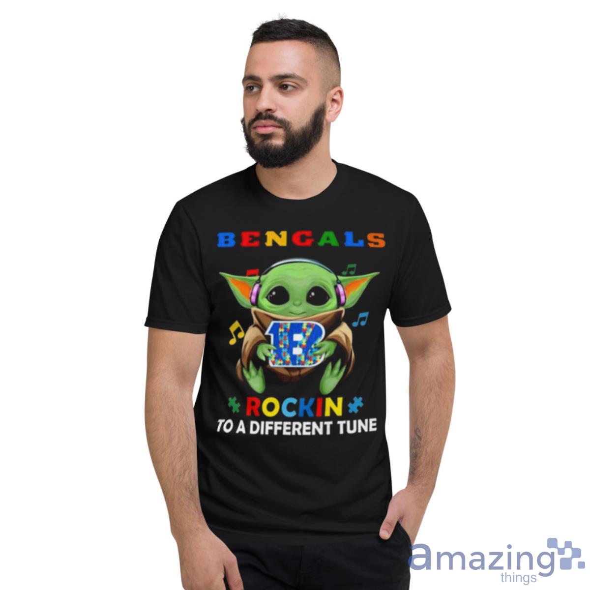 Baby Yoda Hug Cincinnati Bengals Autism Rockin To A Different Tune Shirt - Short Sleeve T-Shirt