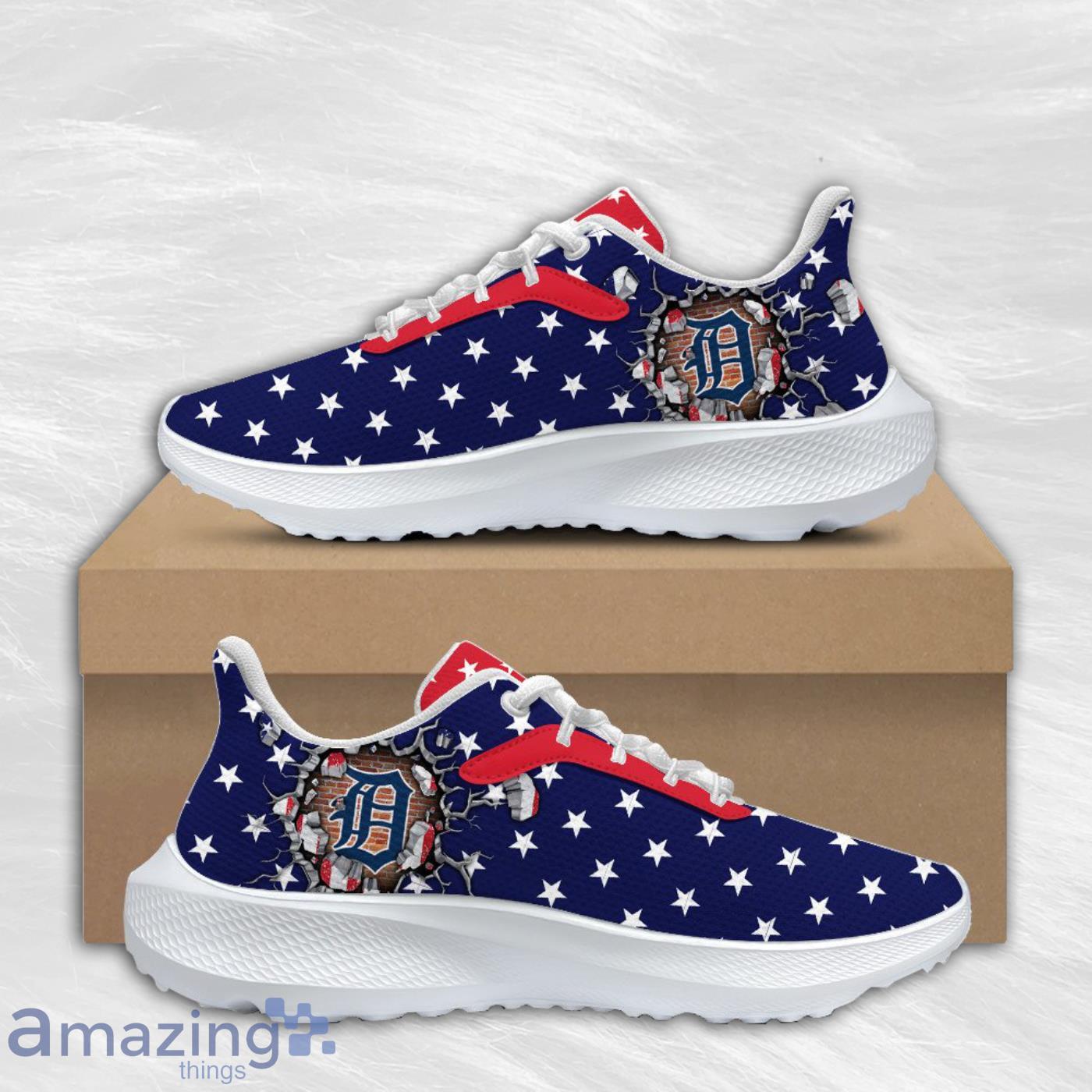Detroit Tigers American Flag Air Mesh Running Shoes Best Gift For Fans Product Photo 1