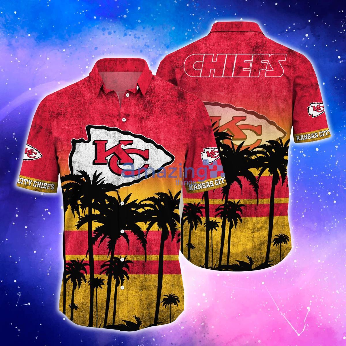 Kansas City Chiefs Trending Hawaiian Shirt And Shorts For Fans Product Photo 1 Kansas City Chiefs Trending Hawaiian Shirt And Shorts For Fans Product Photo 1
