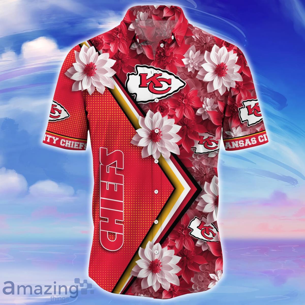 Kansas City Chiefs Trending Hawaiian Shirt Gift For Fans image Kansas City Chiefs Trending Hawaiian Shirt Gift For Fans Product Photo 2