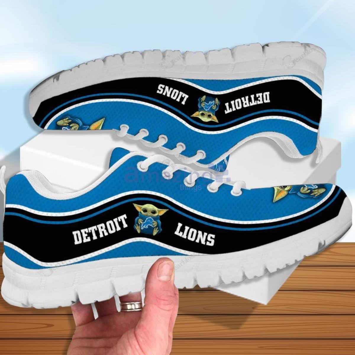 Baby Yoda Hug Detroit Lions Running Shoes - Sport Sneakers Product Photo 1