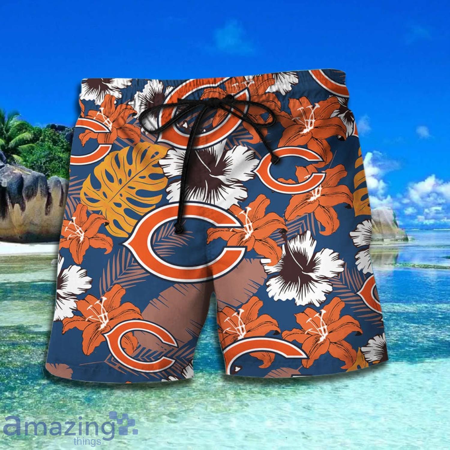 Chicago Bears Tropcal Flowers And Leaves Short Sleeve Hawaiian Shirt And Short image Chicago Bears Tropcal Flowers And Leaves Short Sleeve Hawaiian Shirt And Short Product Photo 4