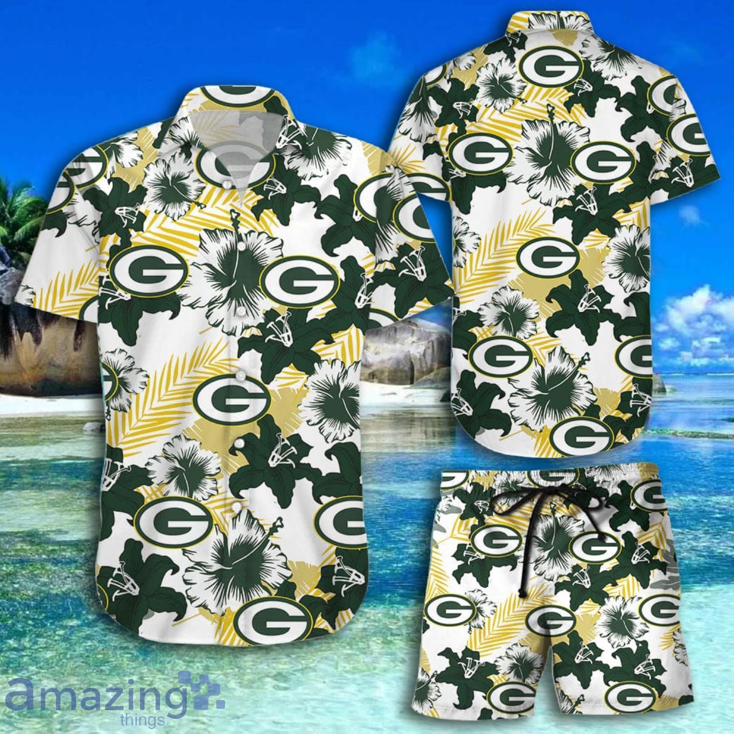 Green Bay Packers NFL Green Flowers Pattern Short Sleeve Hawaiian Shirt And Short Product Photo 1